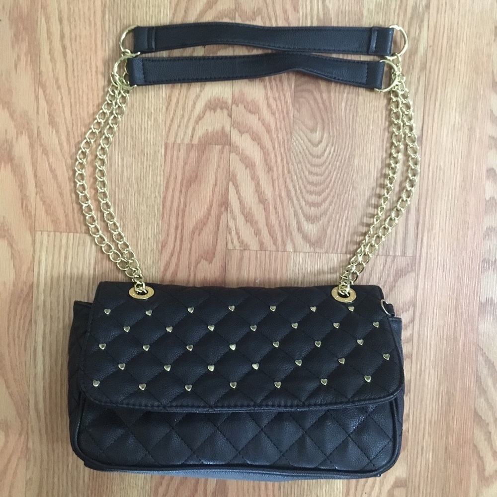 BETSEY JOHNSON heart studded shoulder bag